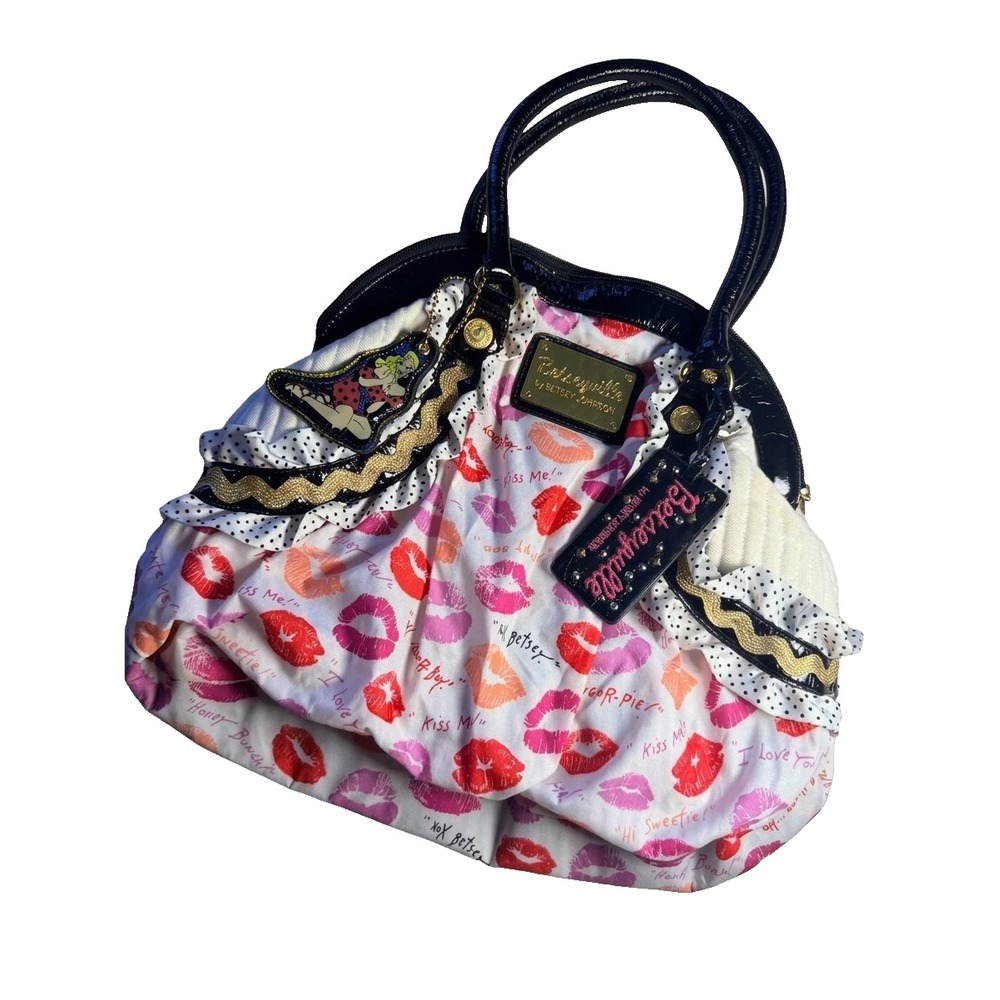 Betsey Johnson  Vintage Y2K Betseyville Slouchy Dome Handbag